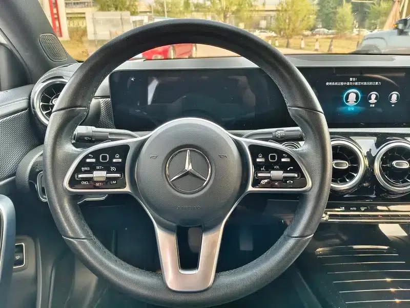 Mercedes-Benz A-Class 2020 Facelift A 200 L Sport Sedan Dynamic Edition — миниатюра 12