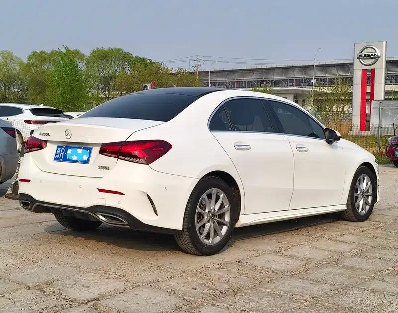 Mercedes-Benz A-Class 2020 Facelift A 200 L Sport Sedan Dynamic Edition — миниатюра 6