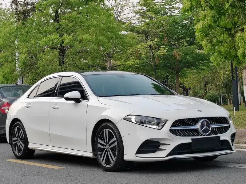 2019 Mercedes-Benz A-Class A 180 L Sport Sedan — миниатюра 3