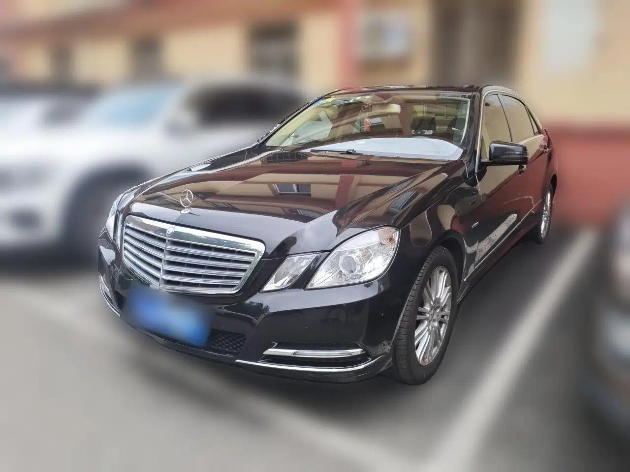 Mercedes-Benz E-Class 2012 E 200 L CGI Elegant Model — миниатюра 1