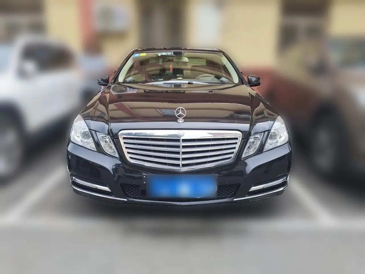 Mercedes-Benz E-Class 2012 E 200 L CGI Elegant Model — миниатюра 2