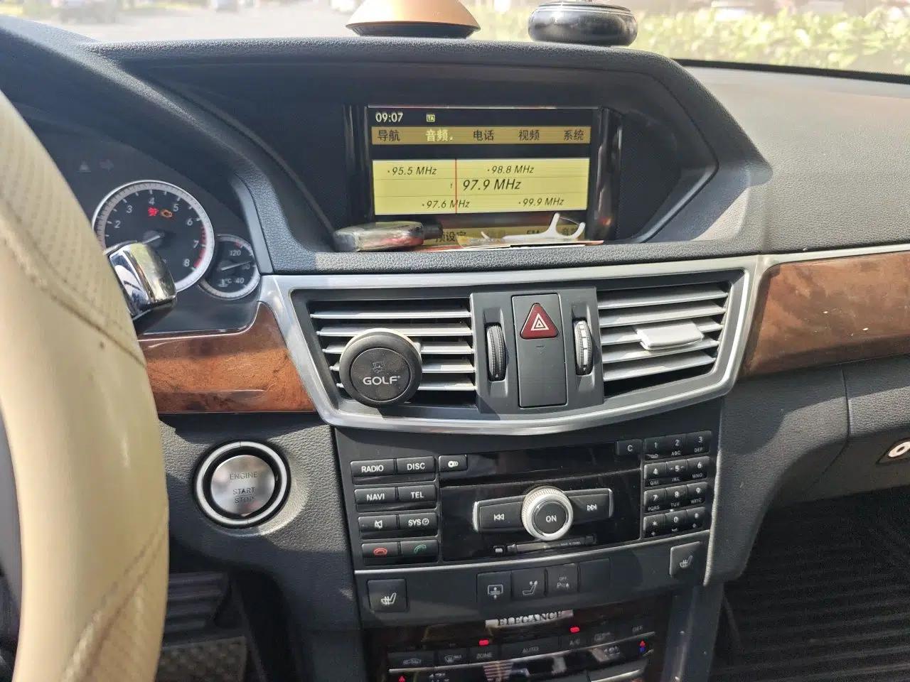 Mercedes-Benz E-Class 2011 E 300 L Elegant Model — миниатюра 13