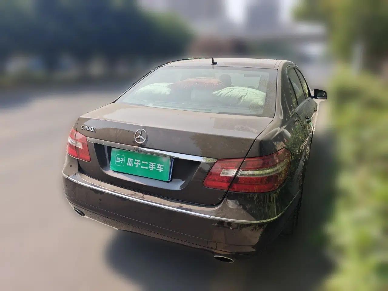 Mercedes-Benz E-Class 2011 E 300 L Elegant Model — миниатюра 5