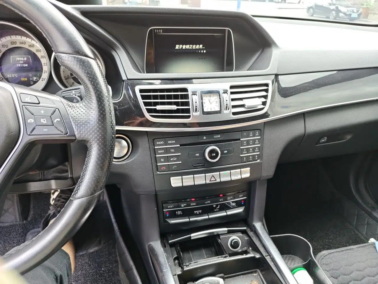 Mercedes-Benz E-Class 2015 Revised E 180 L Sport Edition — миниатюра 13
