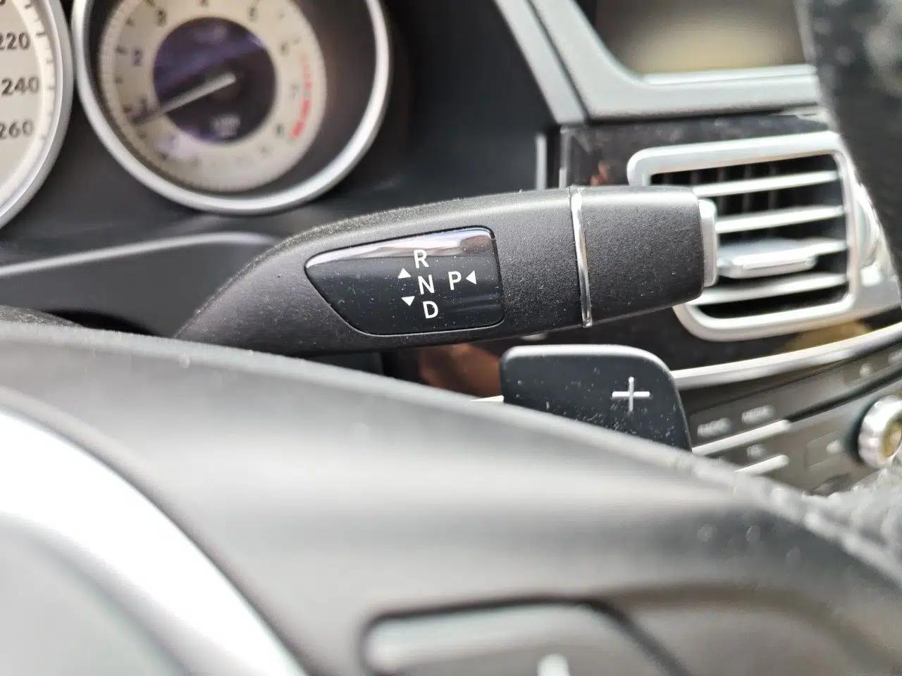 Mercedes-Benz E-Class 2015 Revised E 180 L Sport Edition — миниатюра 14