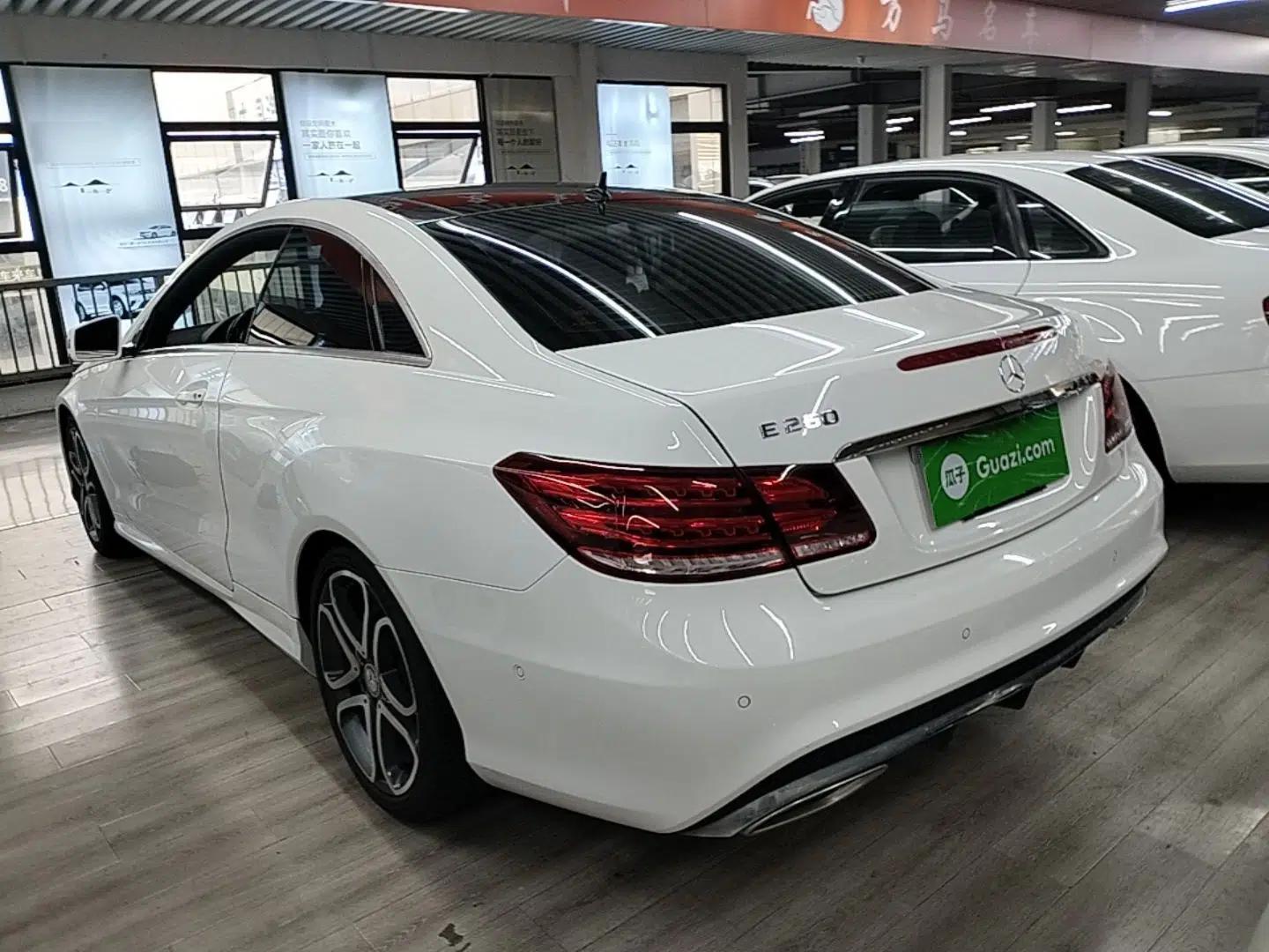 Mercedes-Benz E-Class 2014 E 200 Coupe — миниатюра 4
