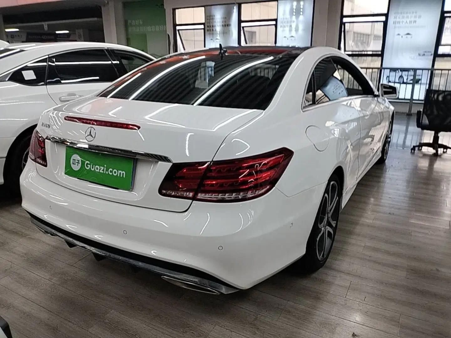 Mercedes-Benz E-Class 2014 E 200 Coupe — миниатюра 6