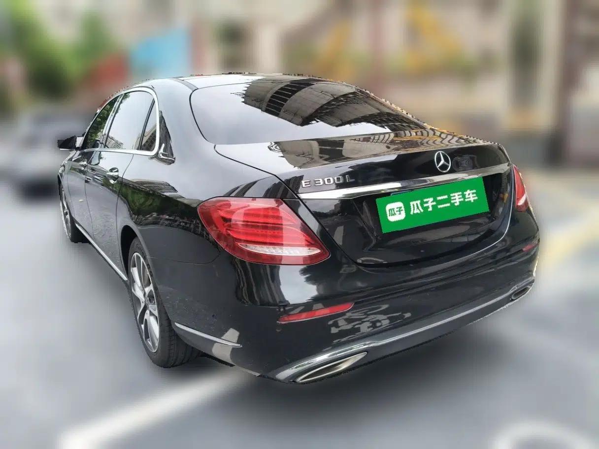 Mercedes-Benz E-Class 2018 Facelifted E 300 L Stylish Version — миниатюра 4