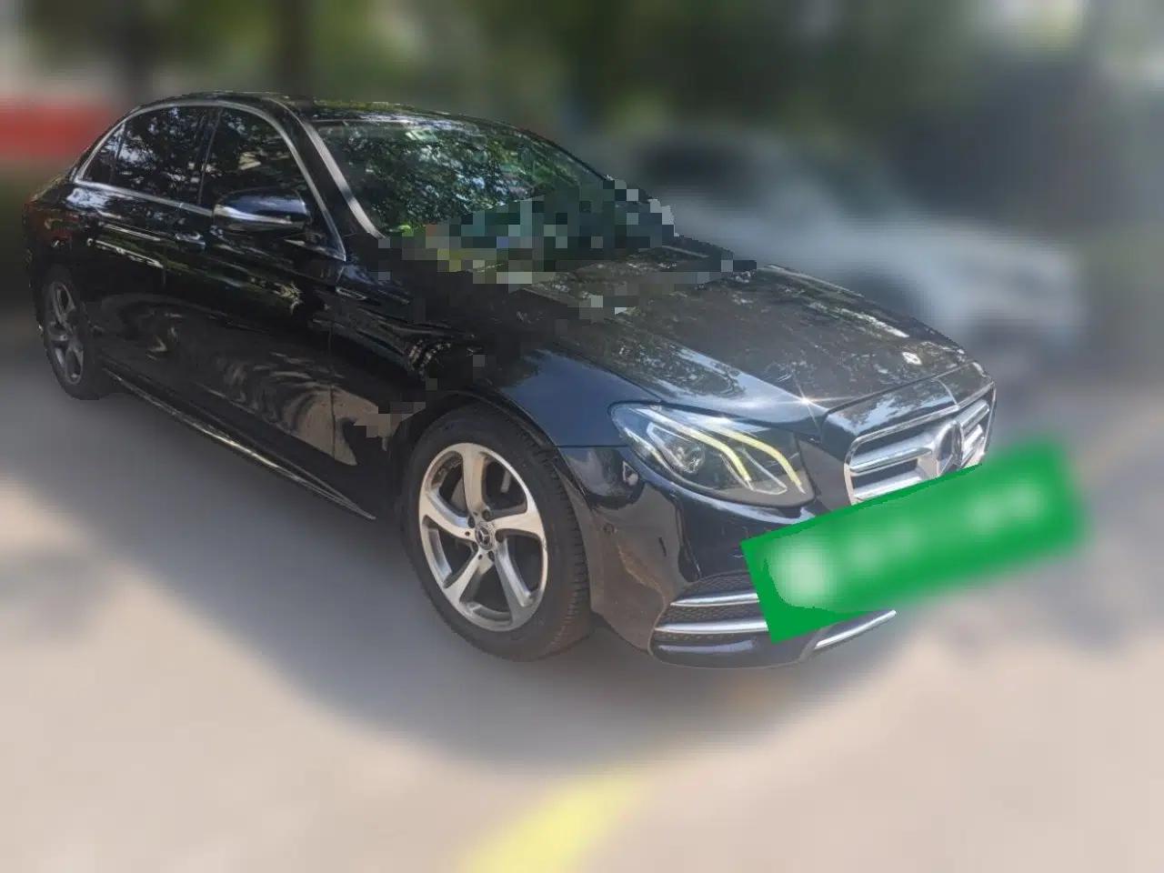Mercedes-Benz E-Class 2017 E 300 L Sporty and Stylish Model — миниатюра 3