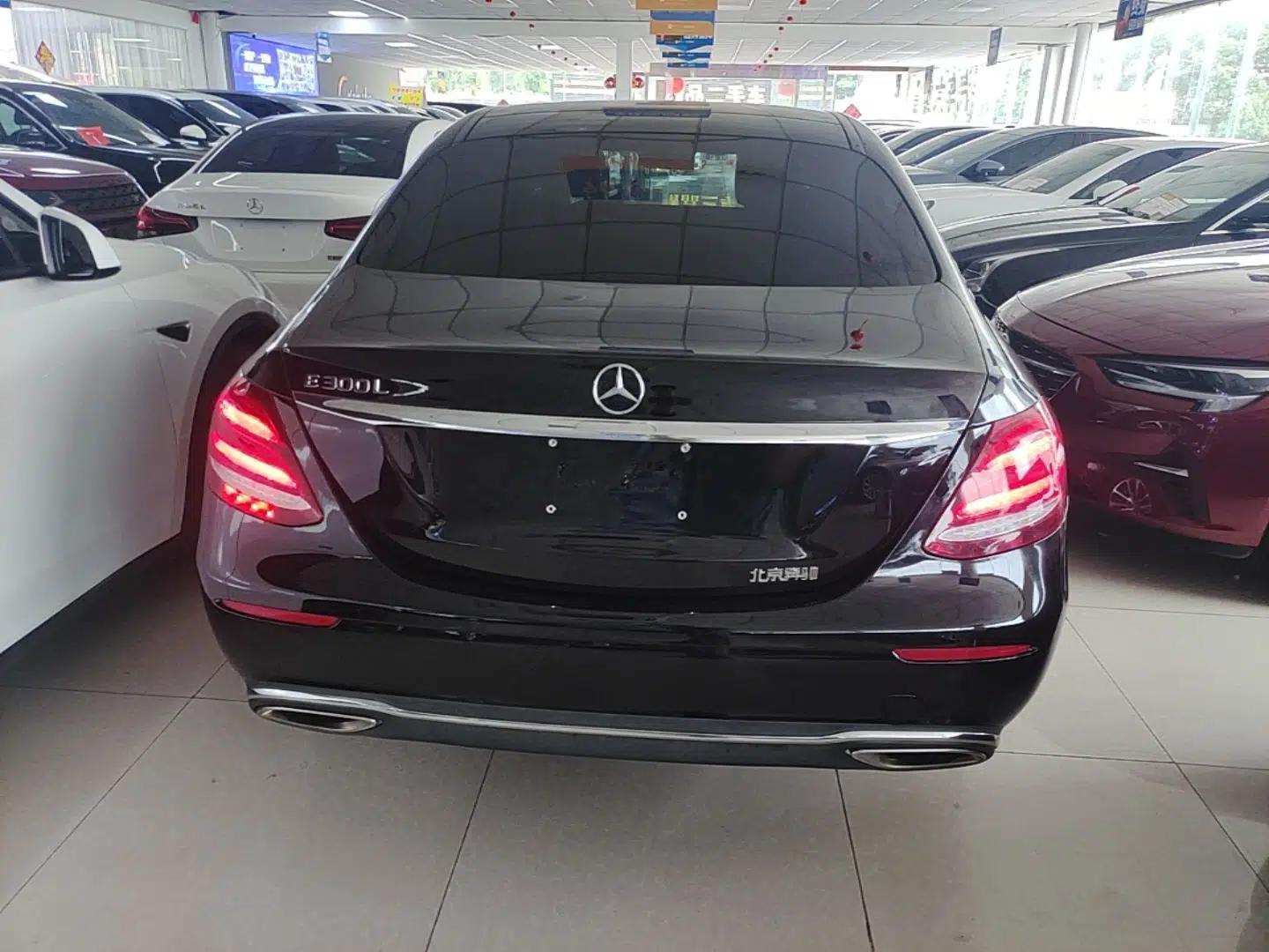 Mercedes-Benz E-Class 2017 E 300 L Luxury Model — миниатюра 5