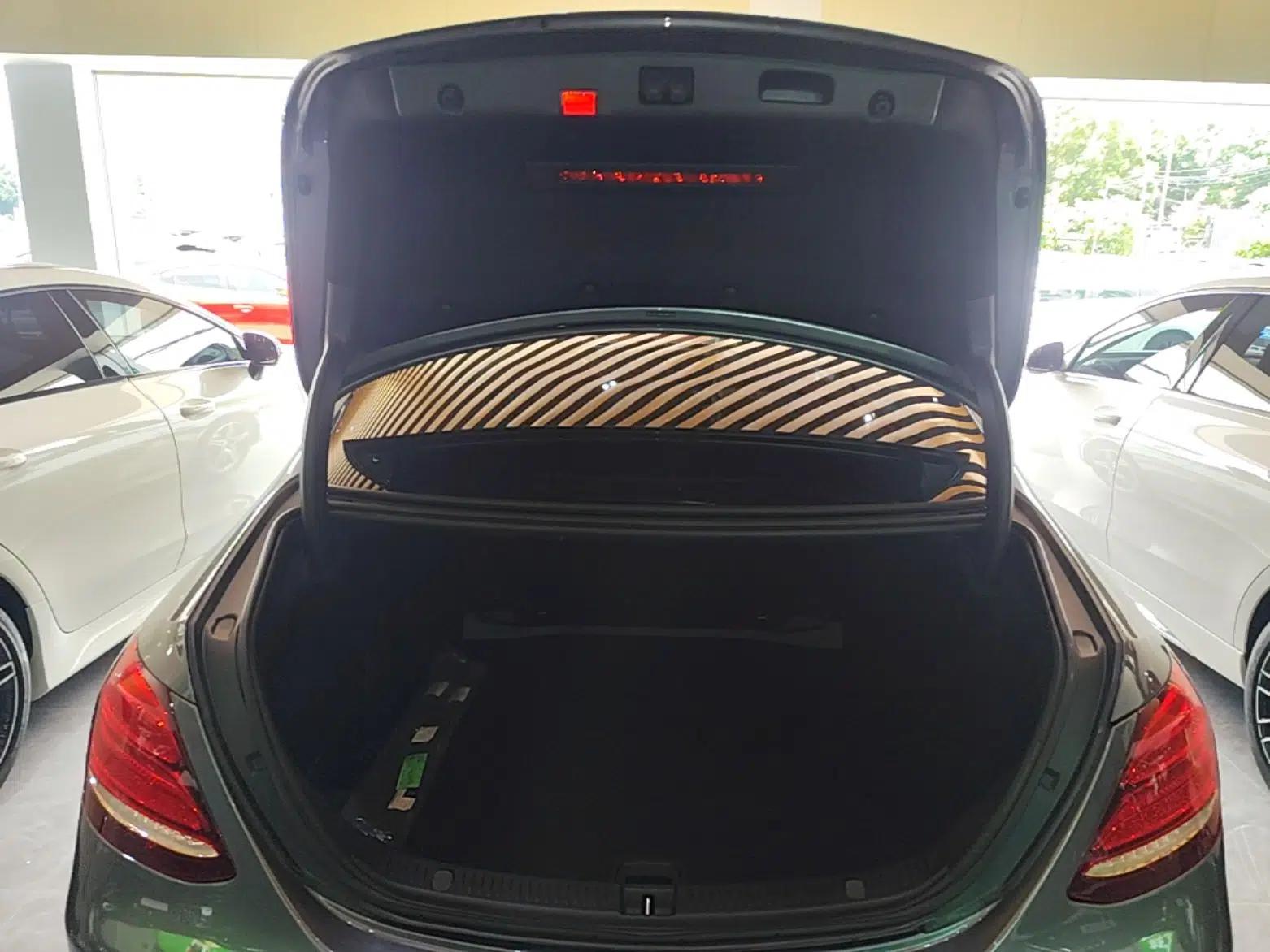 Mercedes-Benz E-Class 2020 Facelift E 260 Sport Edition — миниатюра 22
