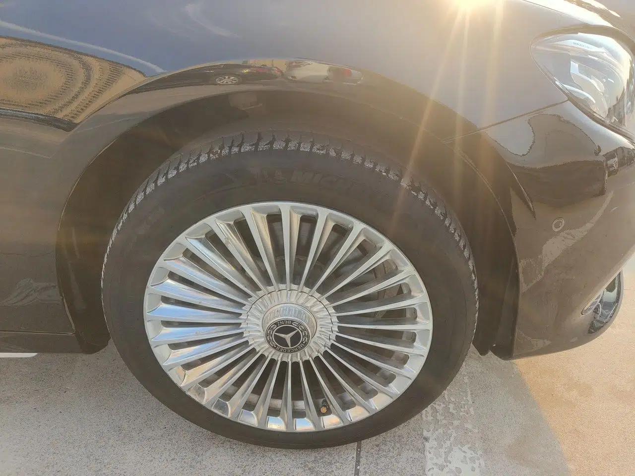 Mercedes-Benz E-Class 2019 E 200 L Sport Edition — миниатюра 8