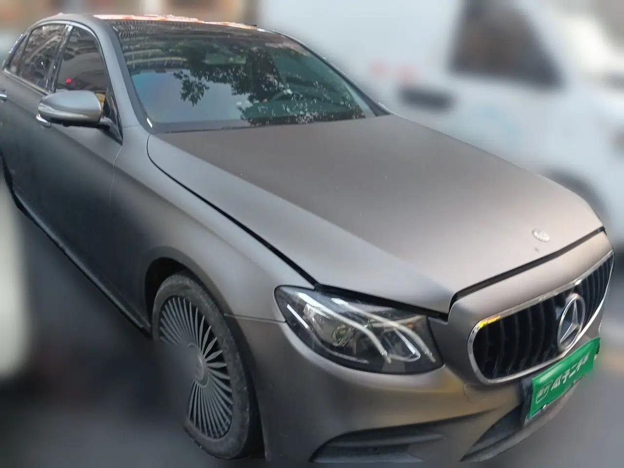 Mercedes-Benz E-Class 2019 E 300 L Sporty and Stylish Model — миниатюра 3