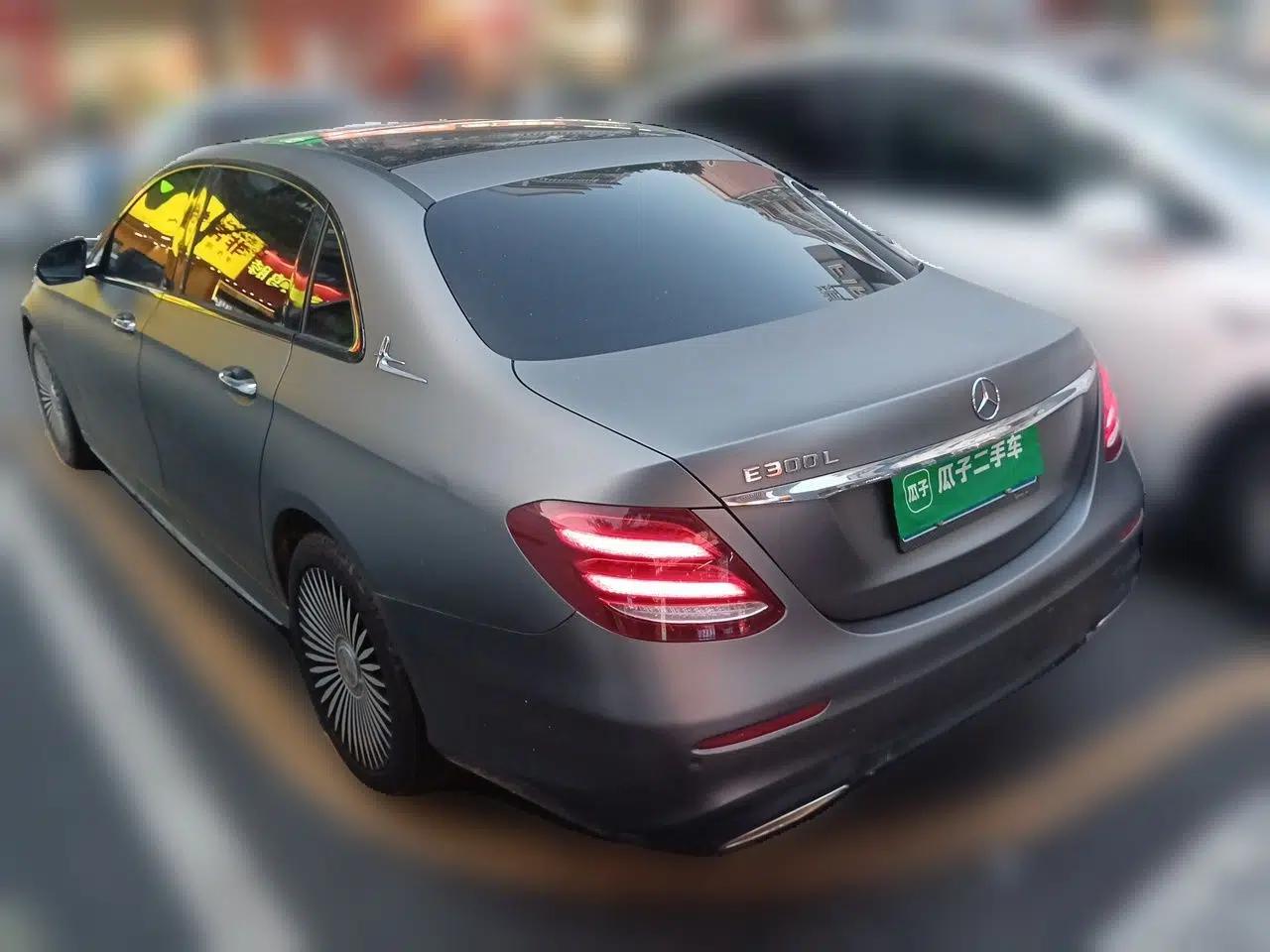 Mercedes-Benz E-Class 2019 E 300 L Sporty and Stylish Model — миниатюра 4