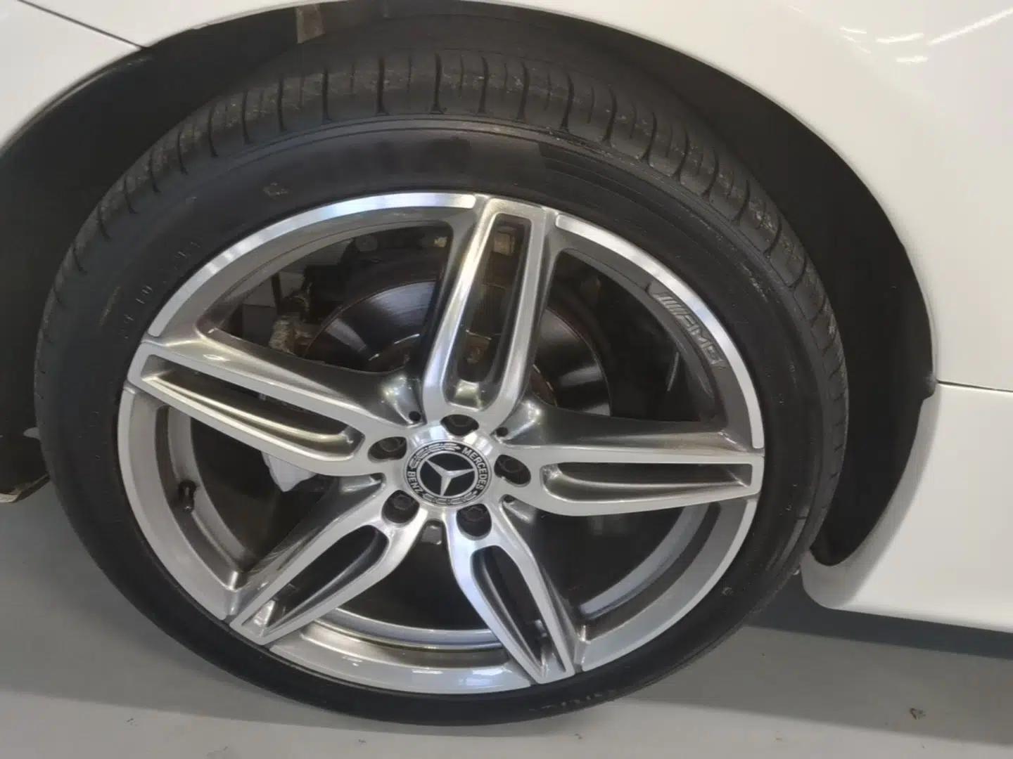 Mercedes-Benz E-Class 2017 E 200 Coupe — миниатюра 11