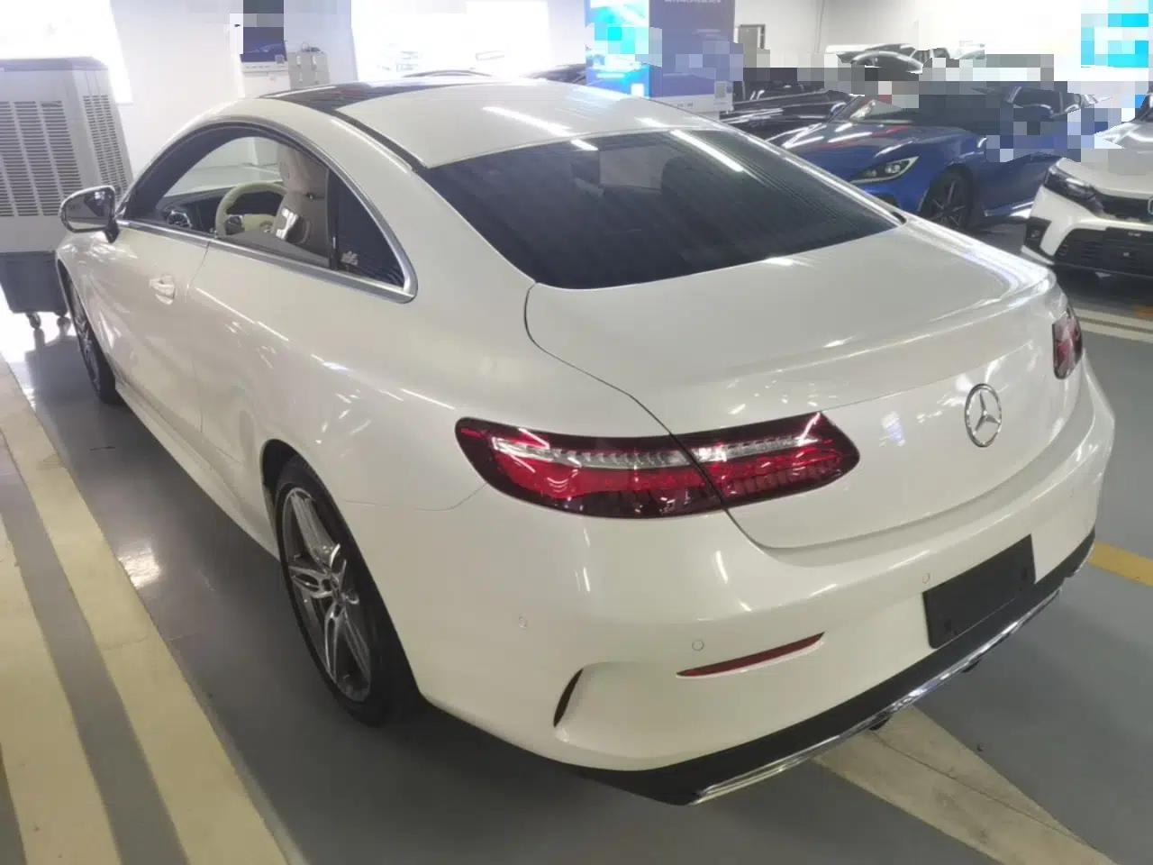 Mercedes-Benz E-Class 2017 E 200 Coupe — миниатюра 4