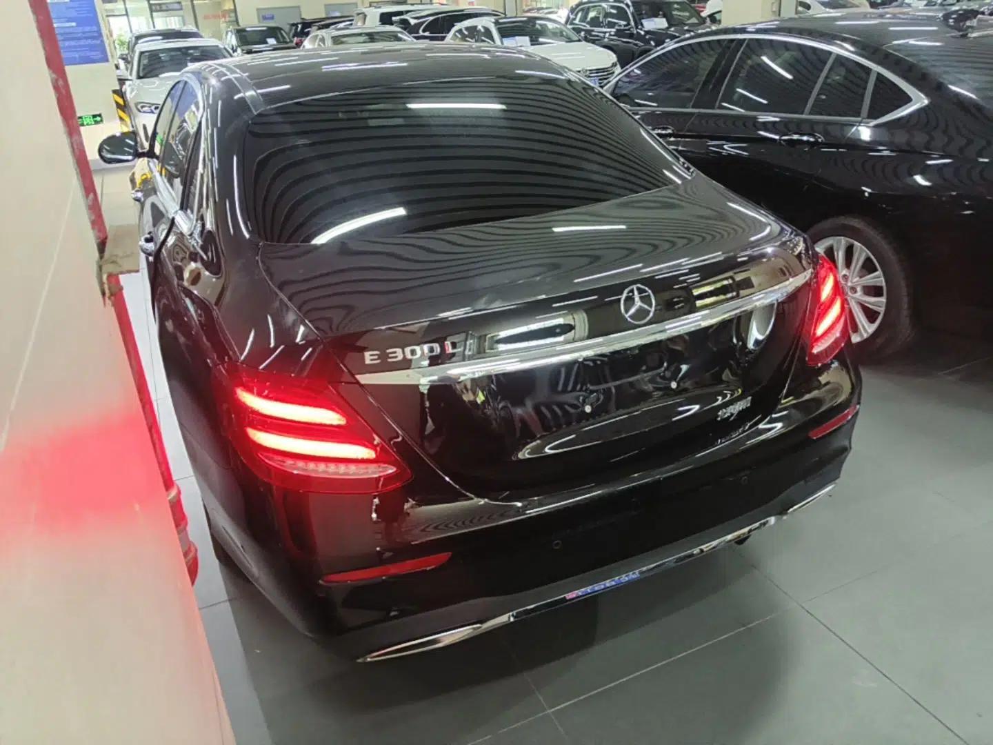 Mercedes-Benz E-Class 2020 Restyled E 300 L Sporty and Stylish Edition — миниатюра 13