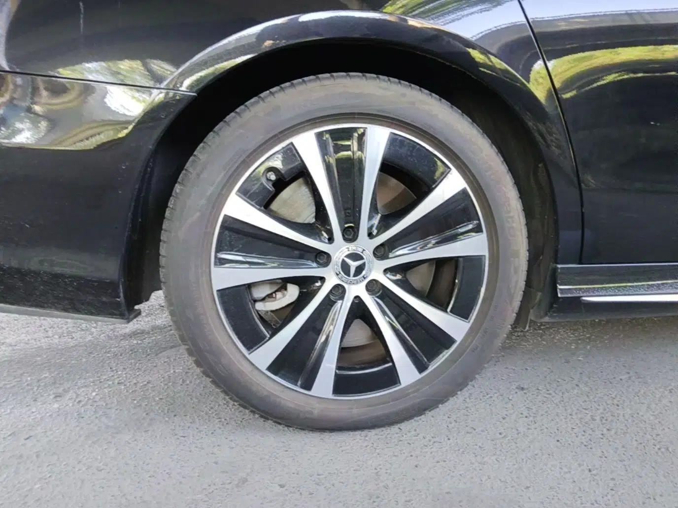 Mercedes-Benz E-Class New Energy 2022 Second Facelift E 350 e L Plug-in Hybrid Sports Sedan — миниатюра 16