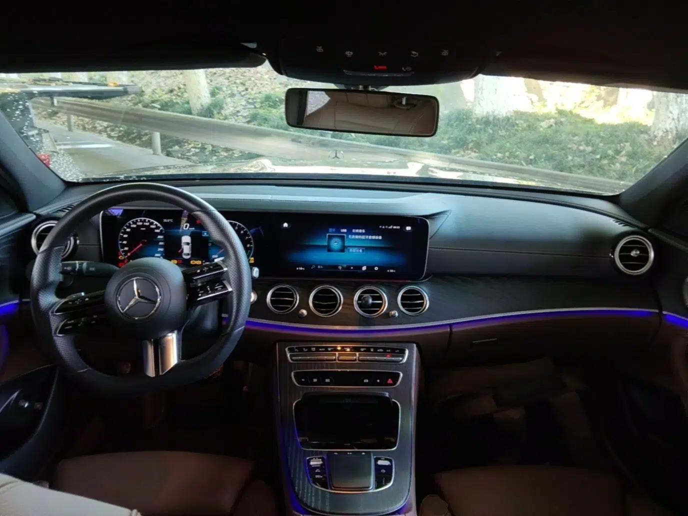 Mercedes-Benz E-Class New Energy 2022 Second Facelift E 350 e L Plug-in Hybrid Sports Sedan — миниатюра 17
