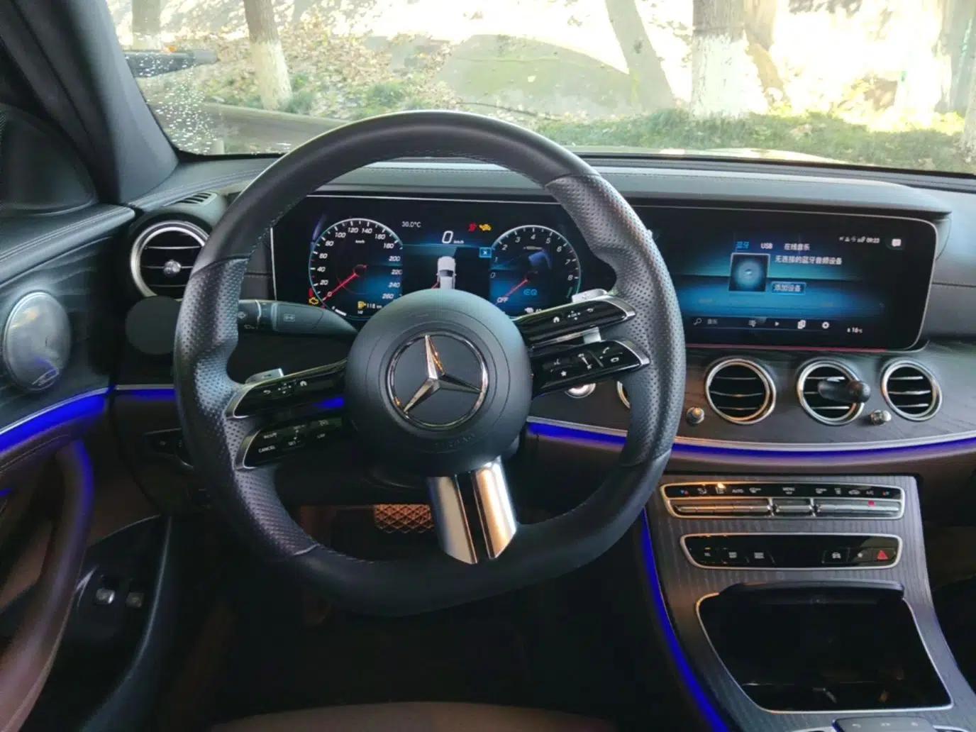 Mercedes-Benz E-Class New Energy 2022 Second Facelift E 350 e L Plug-in Hybrid Sports Sedan — миниатюра 18
