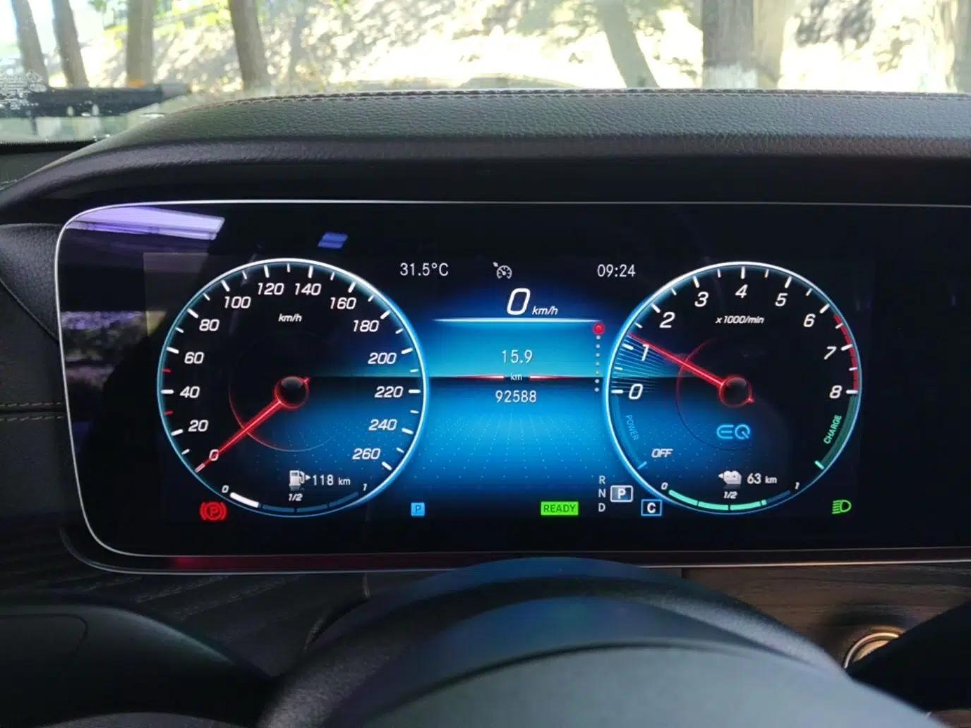 Mercedes-Benz E-Class New Energy 2022 Second Facelift E 350 e L Plug-in Hybrid Sports Sedan — миниатюра 19