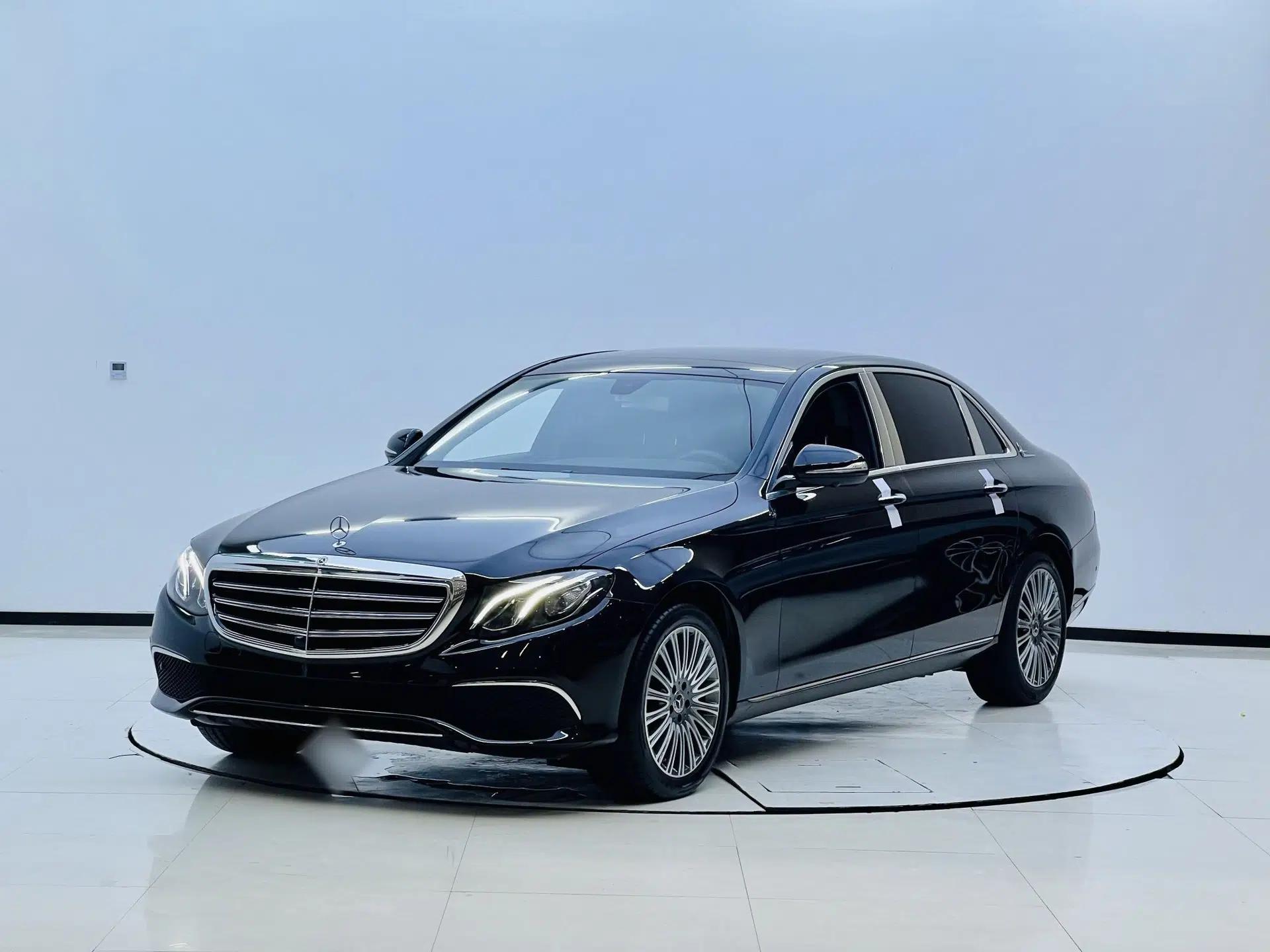 Mercedes-Benz E-Class 2020 Facelift E 300 L Stylish Edition — миниатюра 1