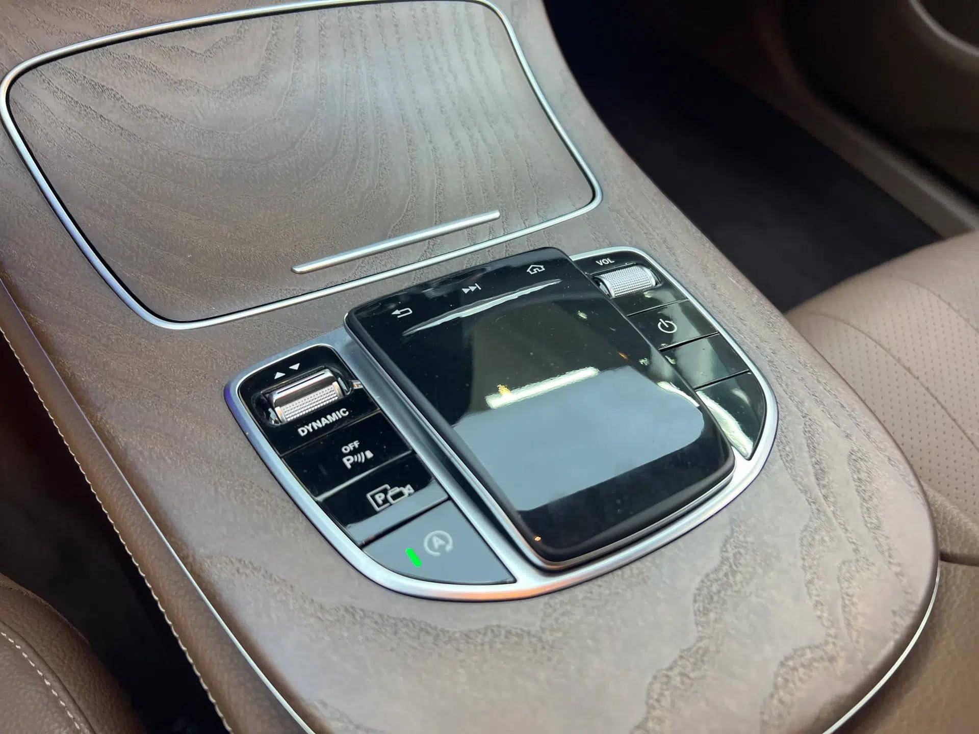 Mercedes-Benz E-Class 2020 Facelift E 300 L Stylish Edition — миниатюра 13