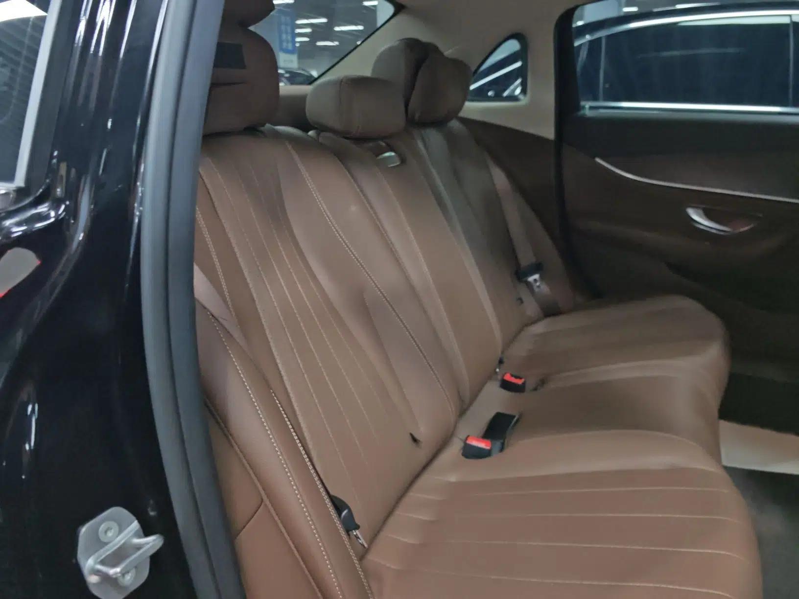 Mercedes-Benz E-Class 2023 E 260 L 4MATIC — миниатюра 11