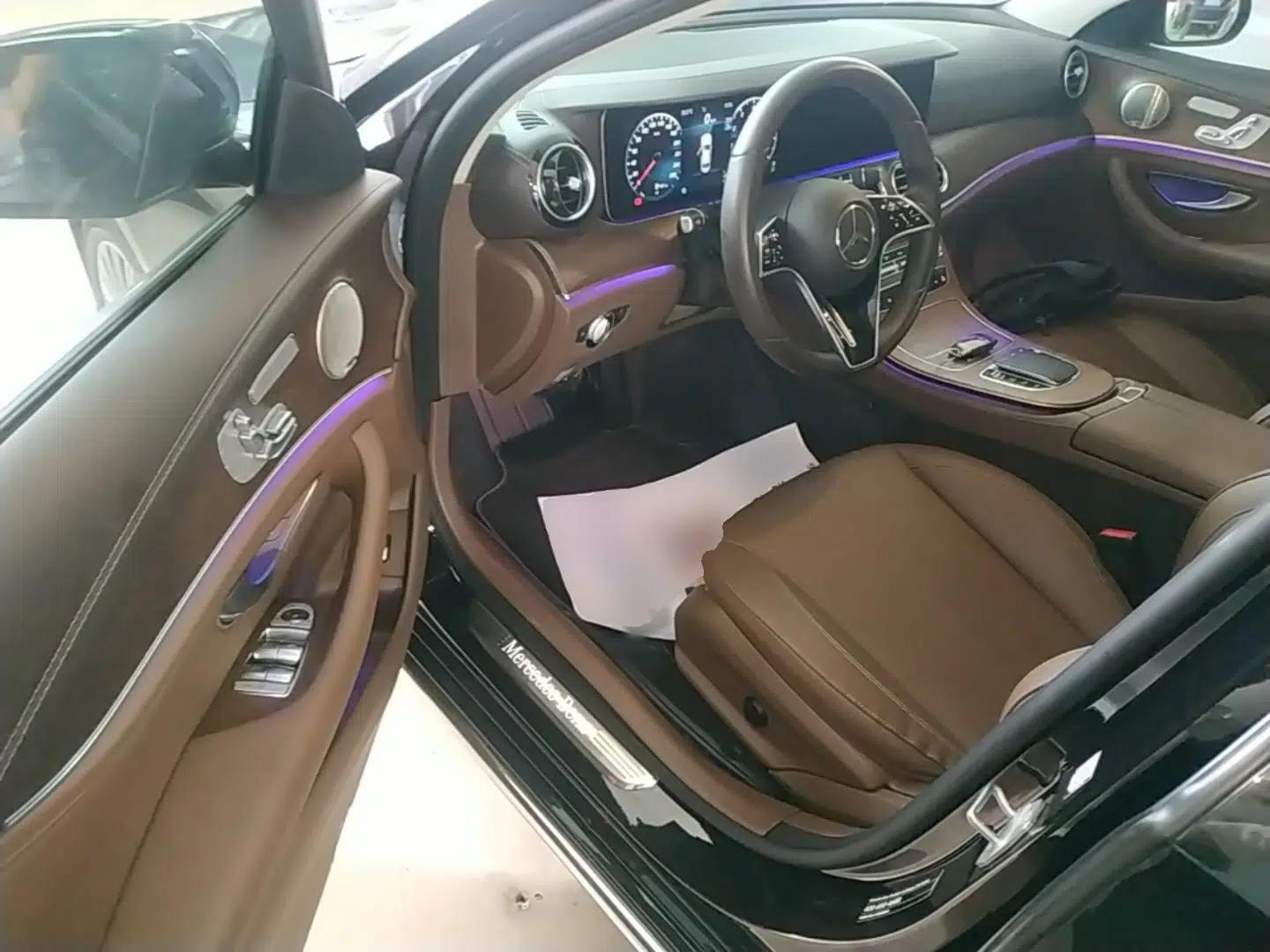 Mercedes-Benz E-Class 2023 E 300 L Luxury Model — миниатюра 18