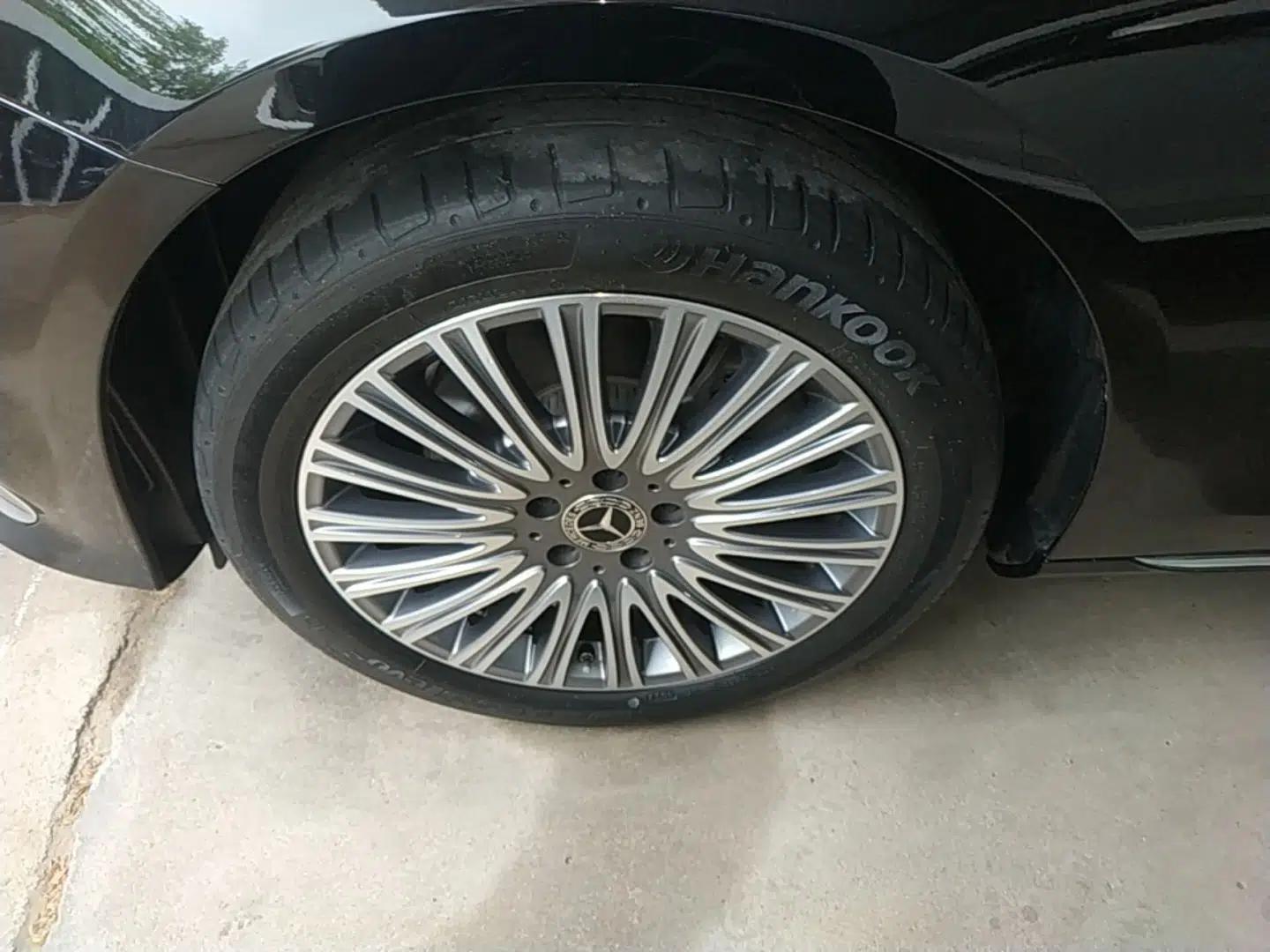 Mercedes-Benz E-Class 2023 E 300 L Luxury Model — миниатюра 10