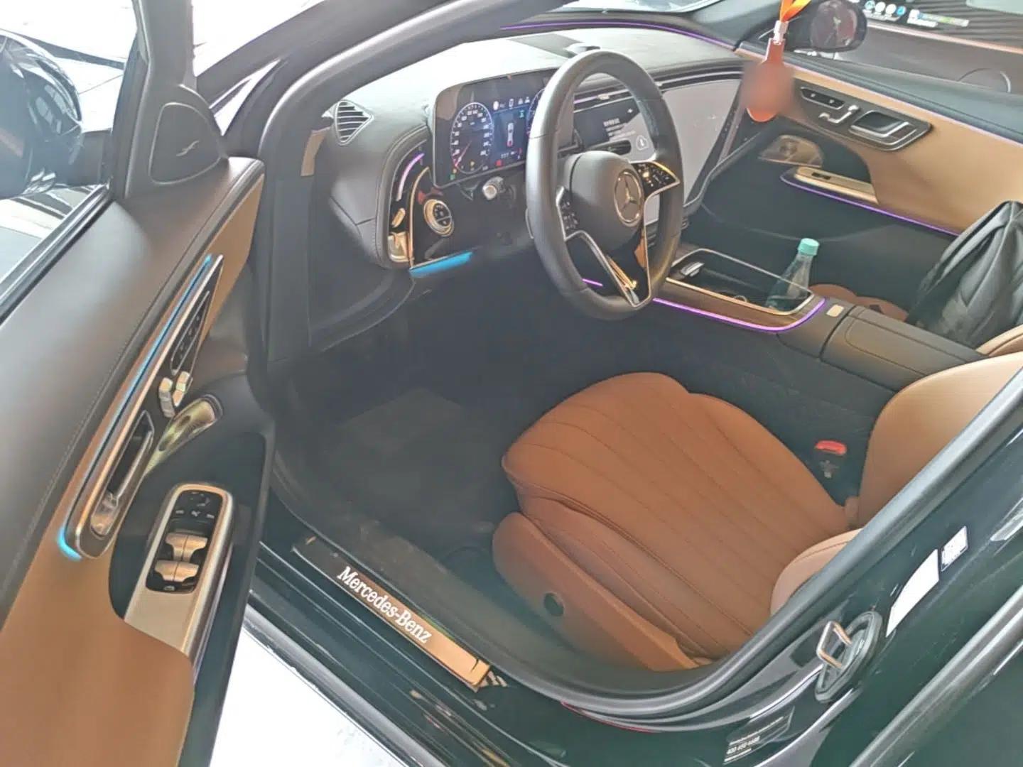Mercedes-Benz E-Class 2024 E 300 L Luxury Model — миниатюра 18