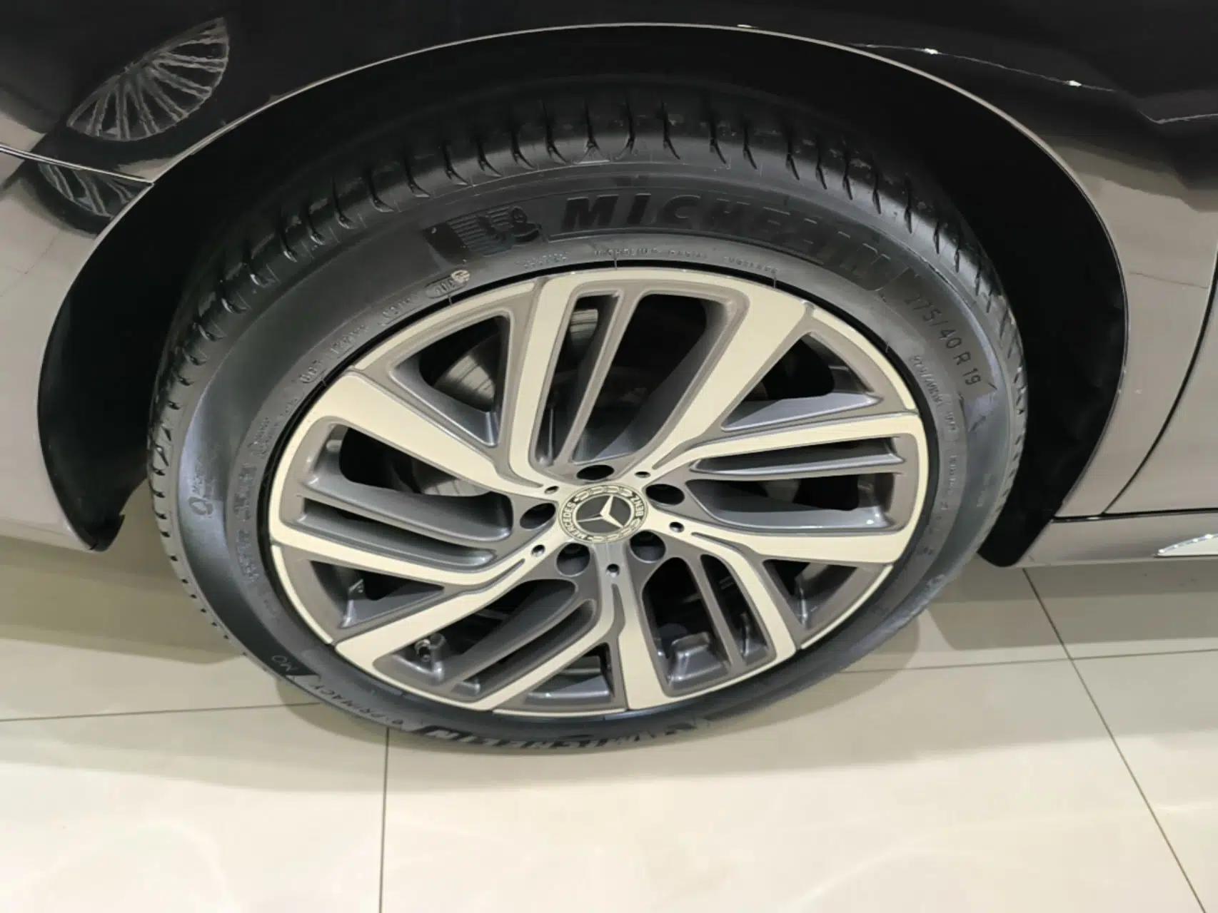 Mercedes-Benz E-Class 2024 Refresh E 300 L Stylish Edition — миниатюра 11