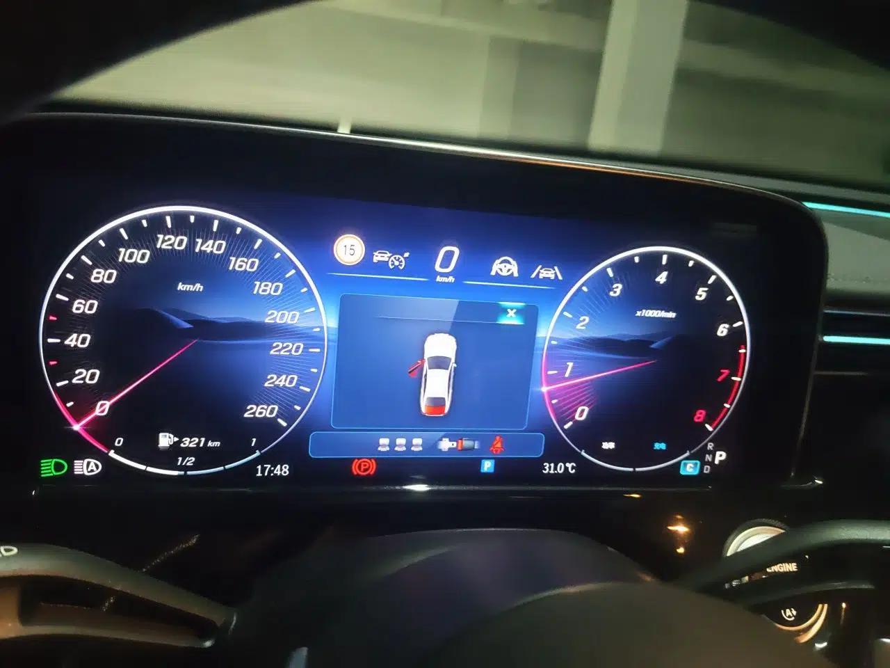 Mercedes-Benz E-Class 2024 Revised E 300 L Luxury Sports Edition — миниатюра 11