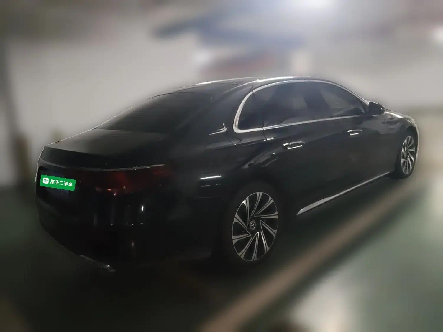 Mercedes-Benz E-Class 2024 Revised E 300 L Luxury Sports Edition — миниатюра 6