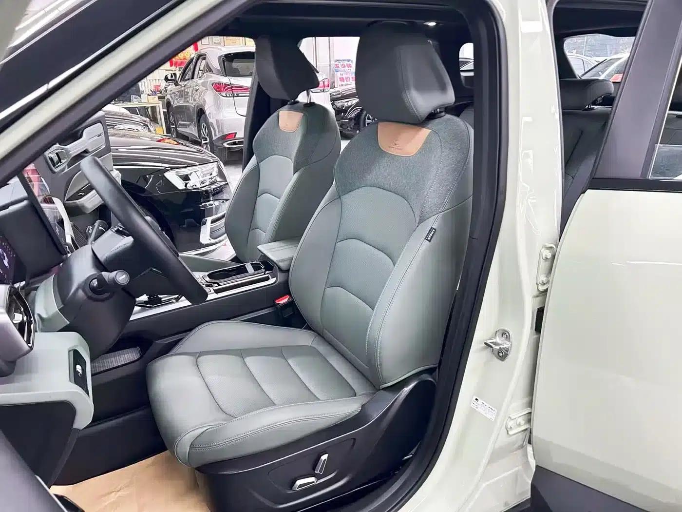 Geely Cowboy 2025 1.5TD Wild Edition — миниатюра 14