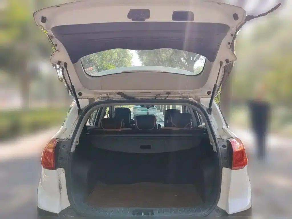 Refine S3 2016 1.5L Manual Deluxe Smart Edition — миниатюра 16