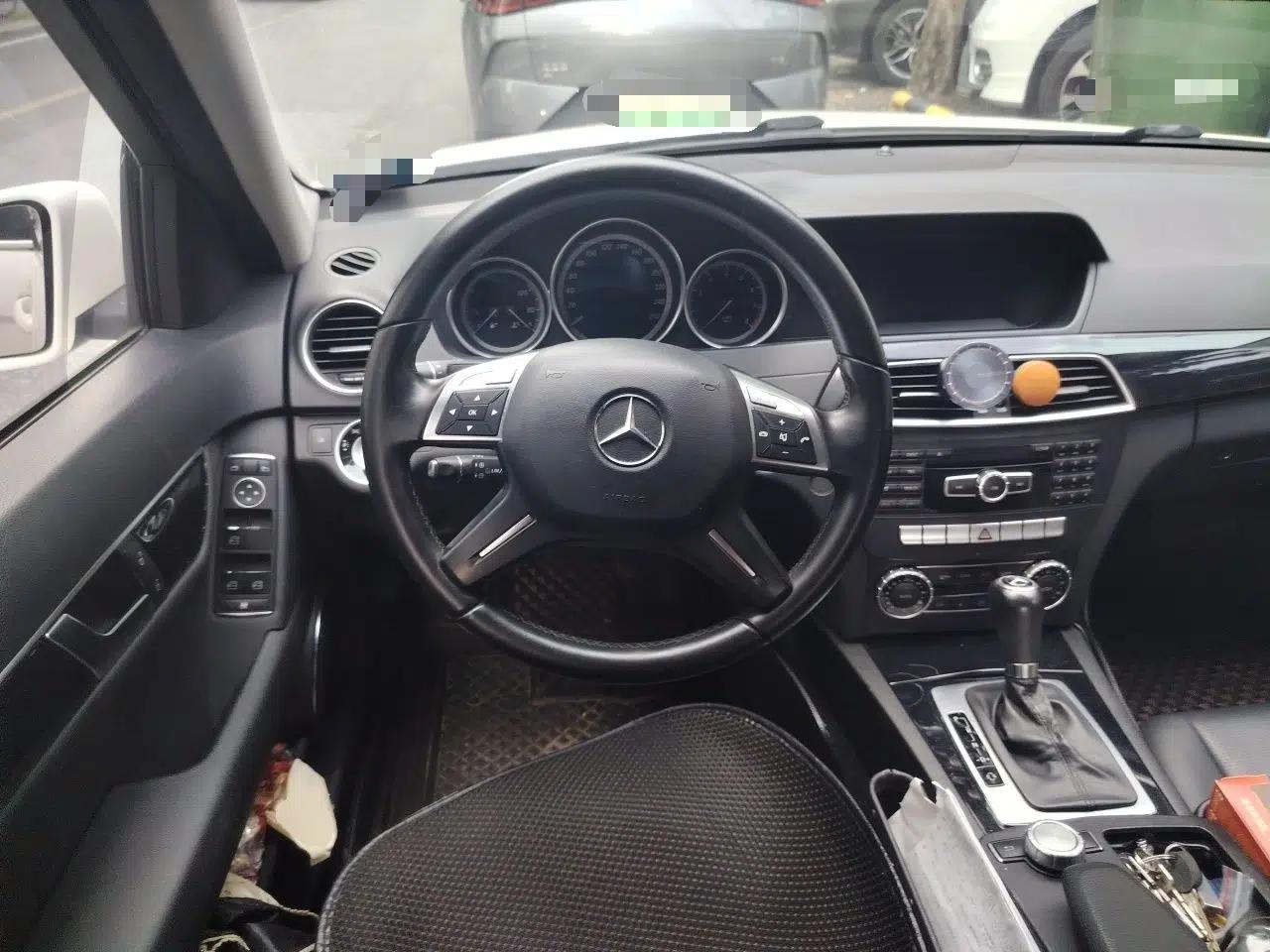 Mercedes-Benz C-Class 2013 C 180 Classic Grand Edition — миниатюра 10