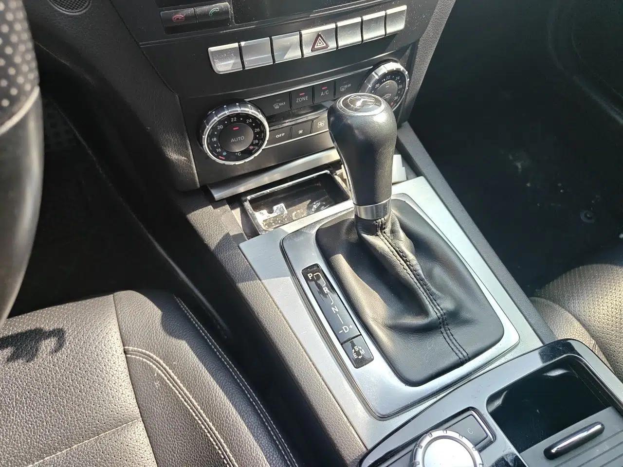 Mercedes-Benz C-Class 2013 C 180 Coupe — миниатюра 14