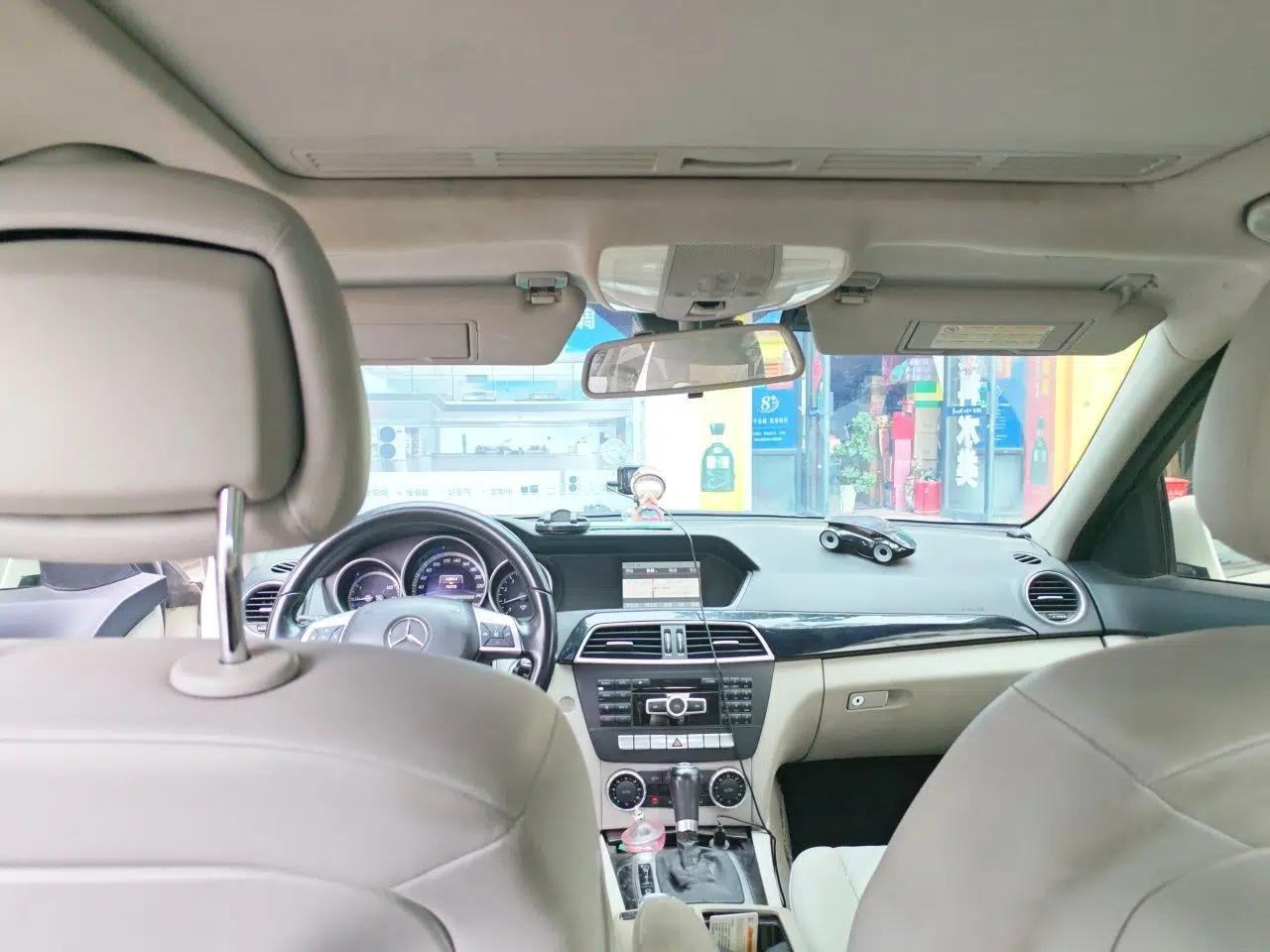 Mercedes-Benz C-Class 2013 C 180 CGI Classic — миниатюра 18