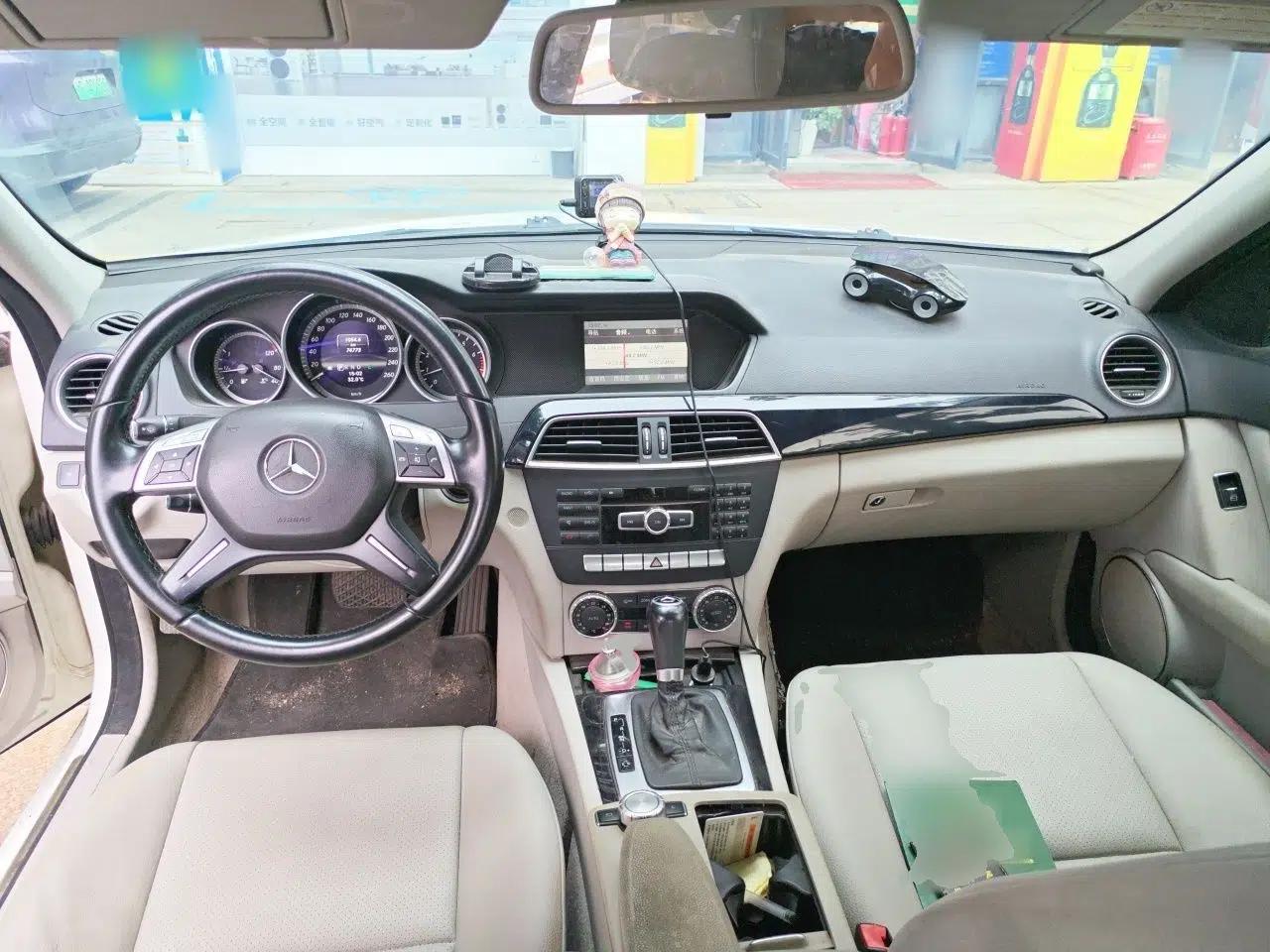 Mercedes-Benz C-Class 2013 C 180 CGI Classic — миниатюра 9