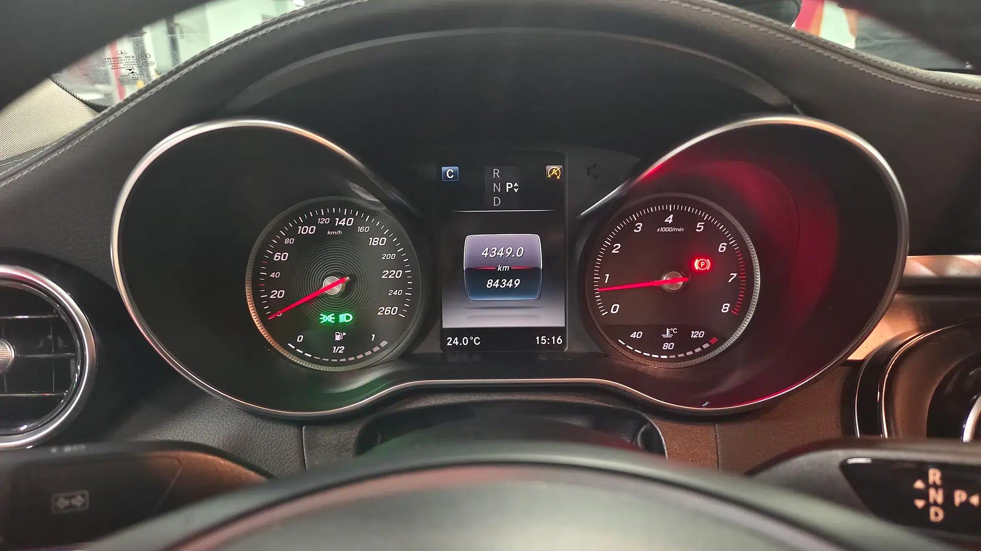 Mercedes-Benz C-Class 2016 C 200 L Sport Edition — миниатюра 11