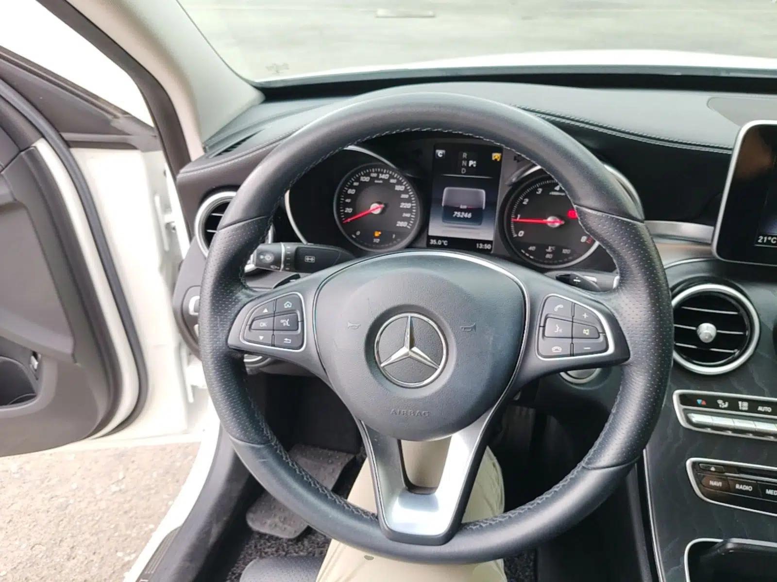 Mercedes-Benz C-Class 2018 C 200 L Sport Edition — миниатюра 13