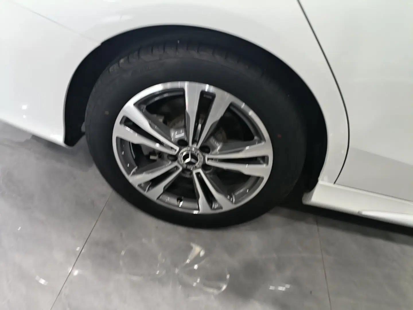 Mercedes-Benz C-Class 2019 C 180 L Fashion Edition Sport Version — миниатюра 11