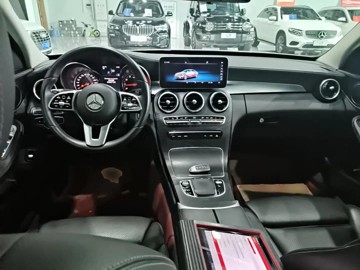 Mercedes-Benz C-Class 2019 C 180 L Fashion Edition Sport Version — миниатюра 12