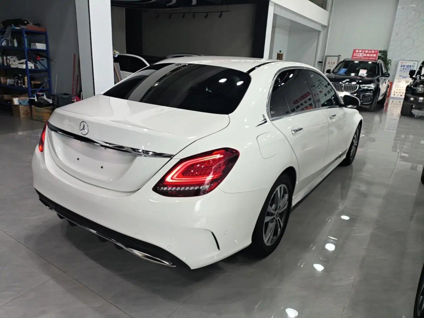 Mercedes-Benz C-Class 2019 C 180 L Fashion Edition Sport Version — миниатюра 6