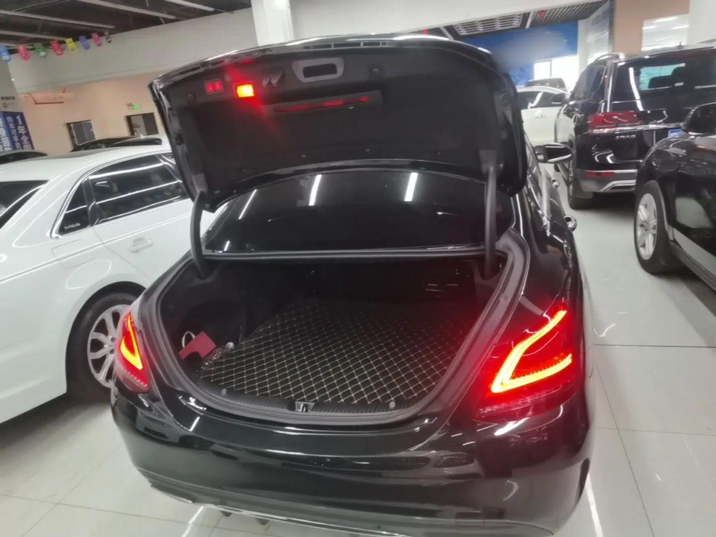 Mercedes-Benz C-Class 2019 Restyled C 260 L Sport Edition — миниатюра 22