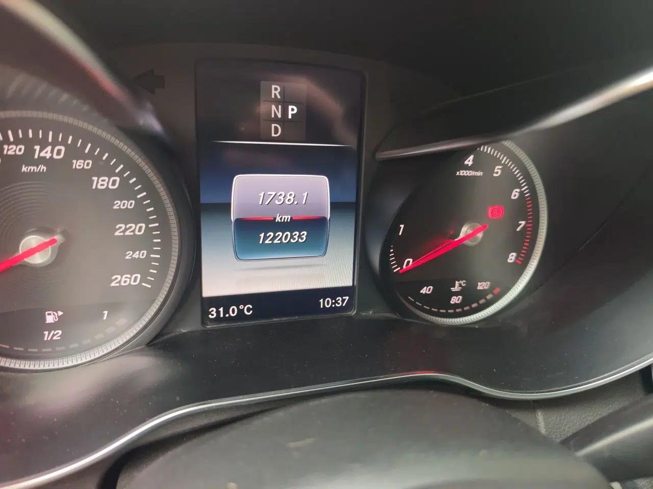 Mercedes-Benz C-Class 2017 Facelift C 200 L Sport Edition — миниатюра 12