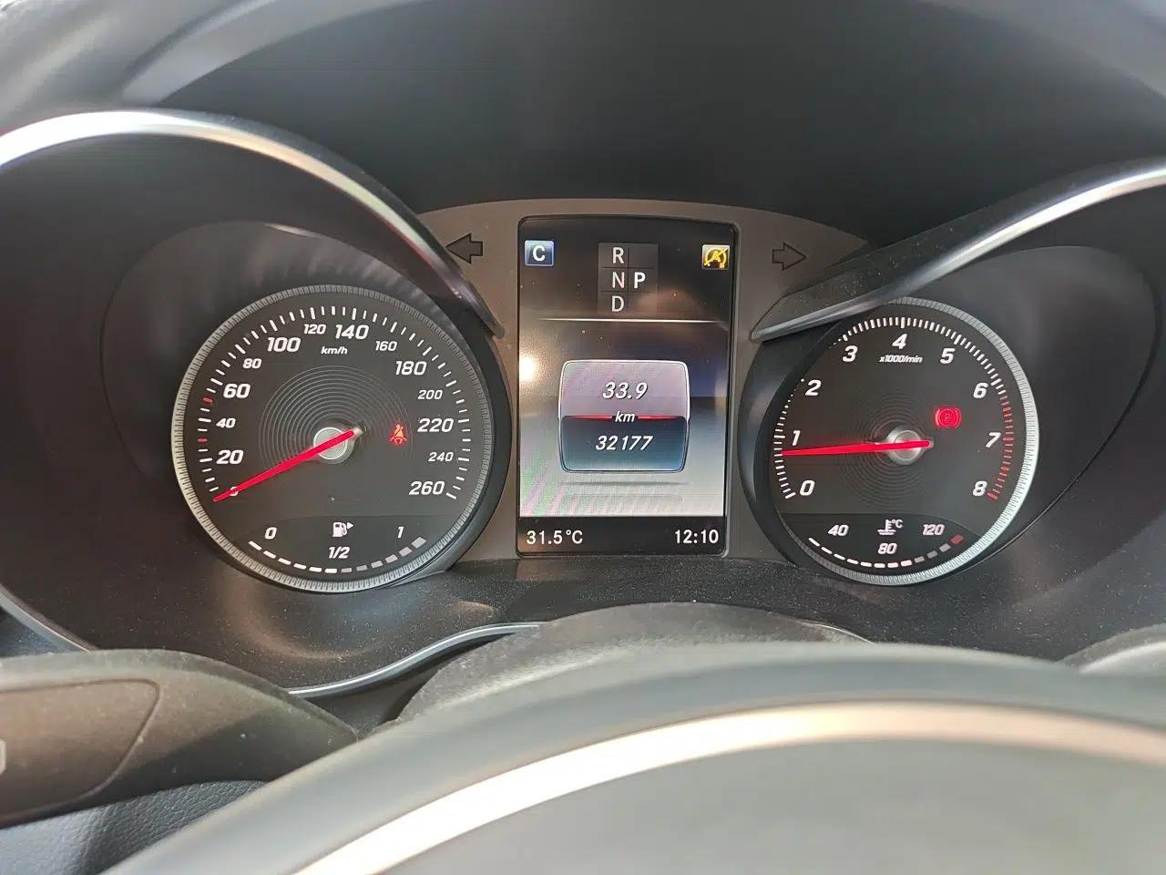 Mercedes-Benz C-Class 2018 C 200 L Sport Edition Achievement Special Edition — миниатюра 11