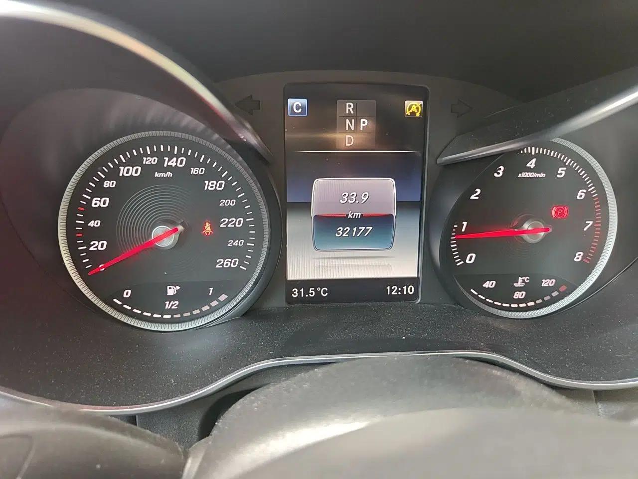 Mercedes-Benz C-Class 2018 C 200 L Sport Edition Achievement Special Edition — миниатюра 12