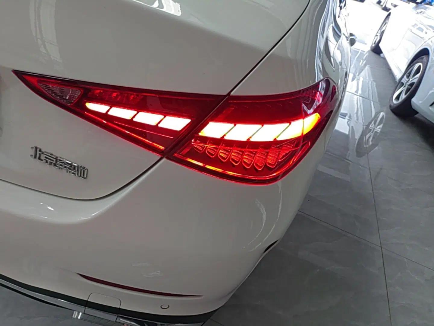 Mercedes-Benz C-Class 2024 Restyled C 200 L Sport Edition — миниатюра 9